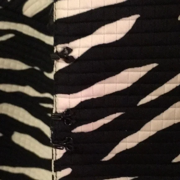 NWT,LIZ CLAIBORNE WOMAN,Sz20,3pieceZebra printjacket,Cotton,Sleeveless top,skirt - Picture 10 of 12